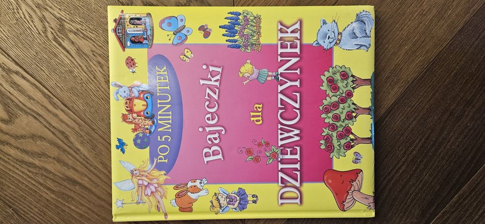 Bajeczki dla dziewczynek po 5 minutek - Iwona Czarkowska