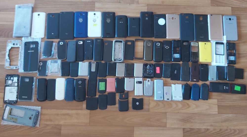 Корпуса в описі і на фото Nokia Samsung Sony Ericsson Siemens Motorola