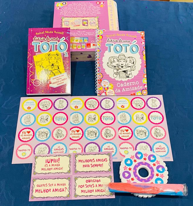 Conjunto de livros de atividade meninas