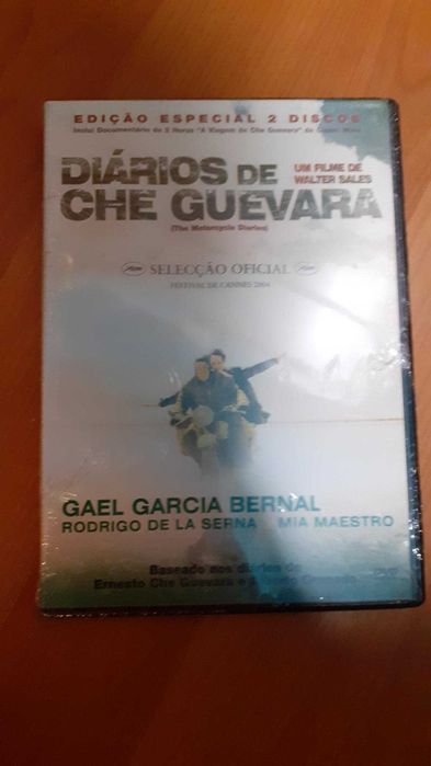 Vários dvds e cassetes vhs (34 filmes clássicos)