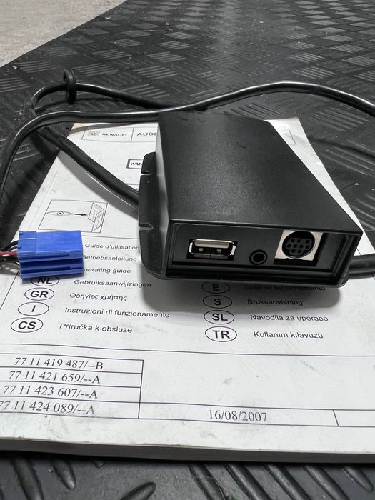 Box interface audio renault Aves • OLX Portugal