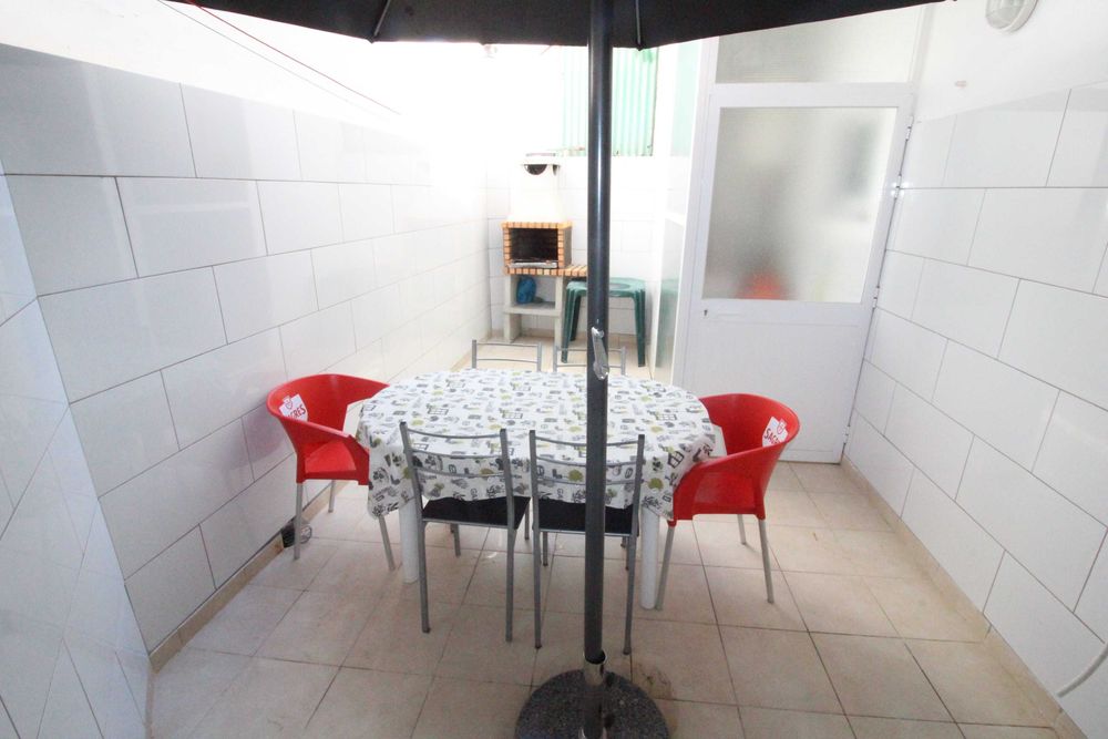 Armação de Pêra T2 Renovado com terraço privado, Praia dos Pescadores