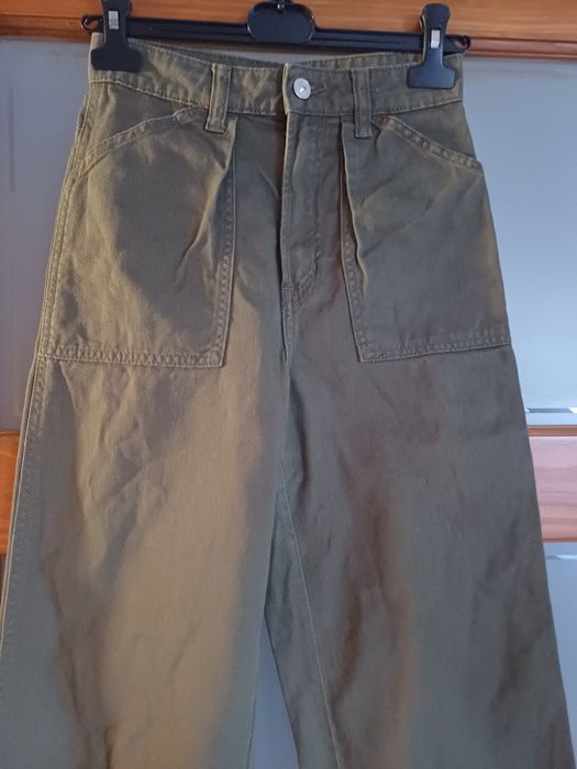 Spodnie khaki dla nastolatki