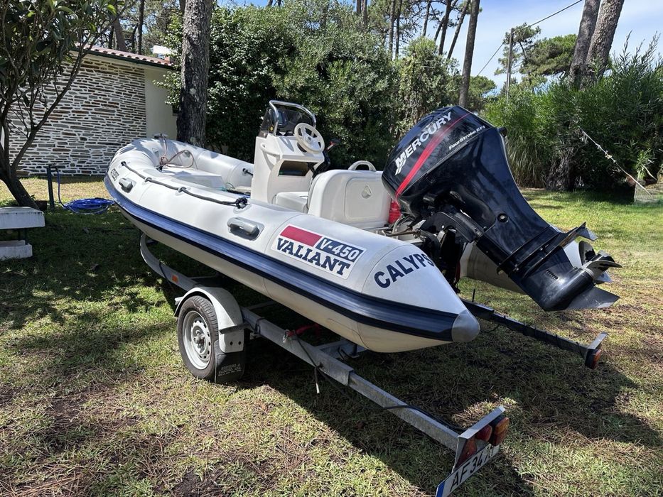 Valiant V450 com motor 40hp e atrelado