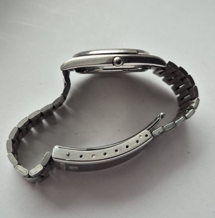 Zegarek Seiko SQ Quartz 8223- 7180 vintage retro