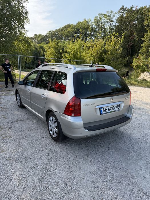 Peugeot 307 рестайлинг, 2006 год, 2.0 бензин/газ, АКПП