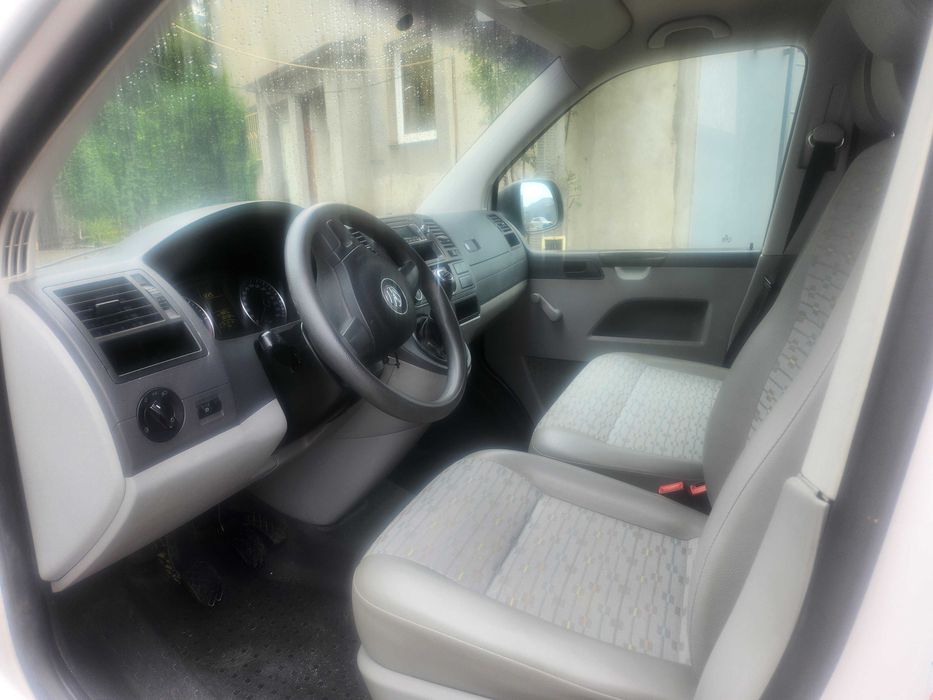 volkswagen transporter T5 2,0 TDI
