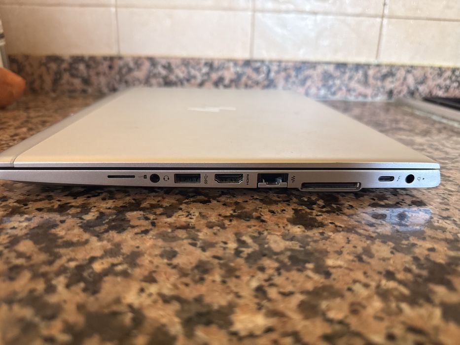 HP EliteBook 830 G5