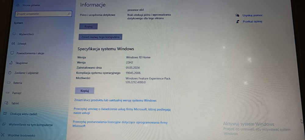 Toshiba Satelite C850 Intel Celeron B820 / 8GB RAM / 320 GB HDD