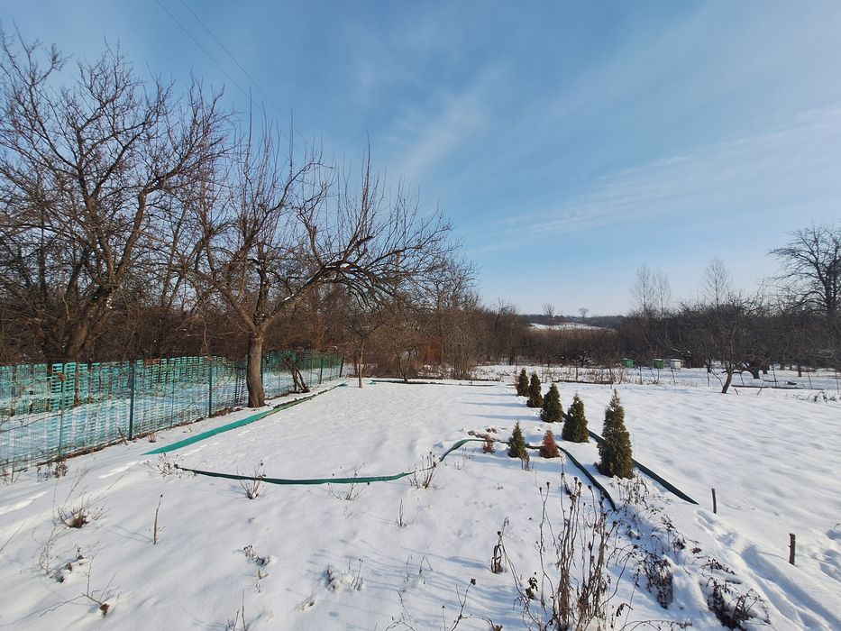 Продається дача, в затишному та тихому місці