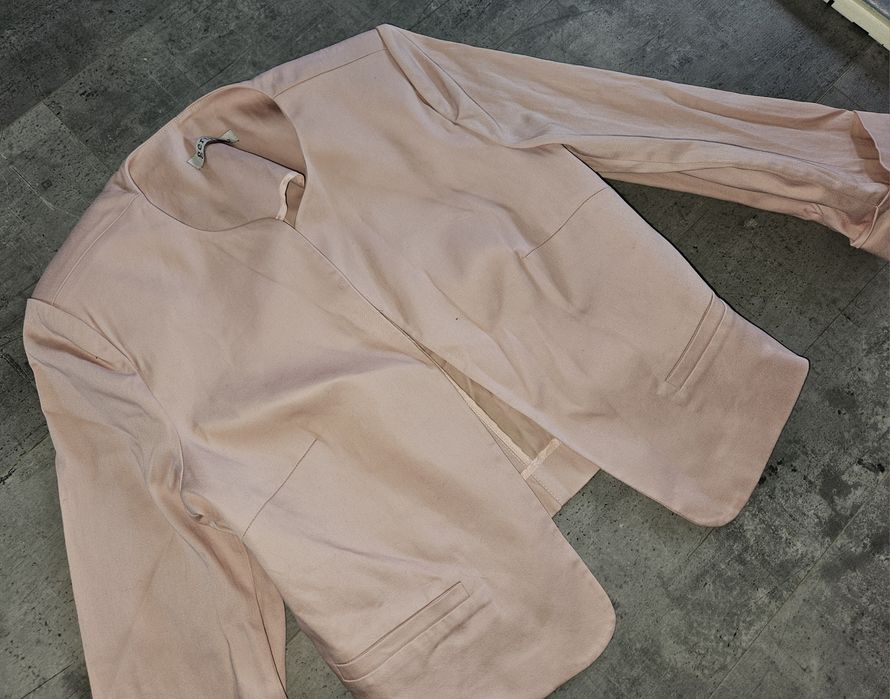 Krótki jasnoróżowy bawełniany żakiet pastelowy l-xl Gertie