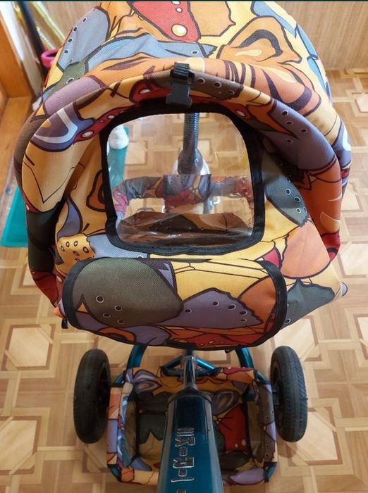 Трехколесный велосипед с родительской ручкой Tilly Trike
