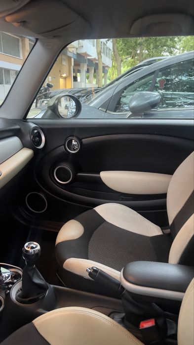 Mini cooper 2009498785455221002243