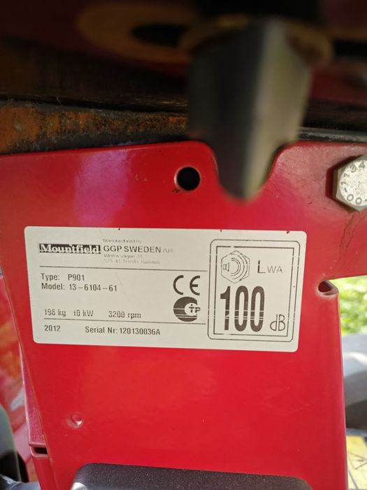 Садовий трактор газонокосарка Райдер Stiga 4X4