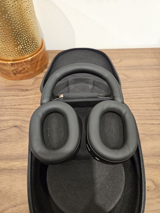 Auscultadores Sony WH-1000XM5 Preto - Com garantia