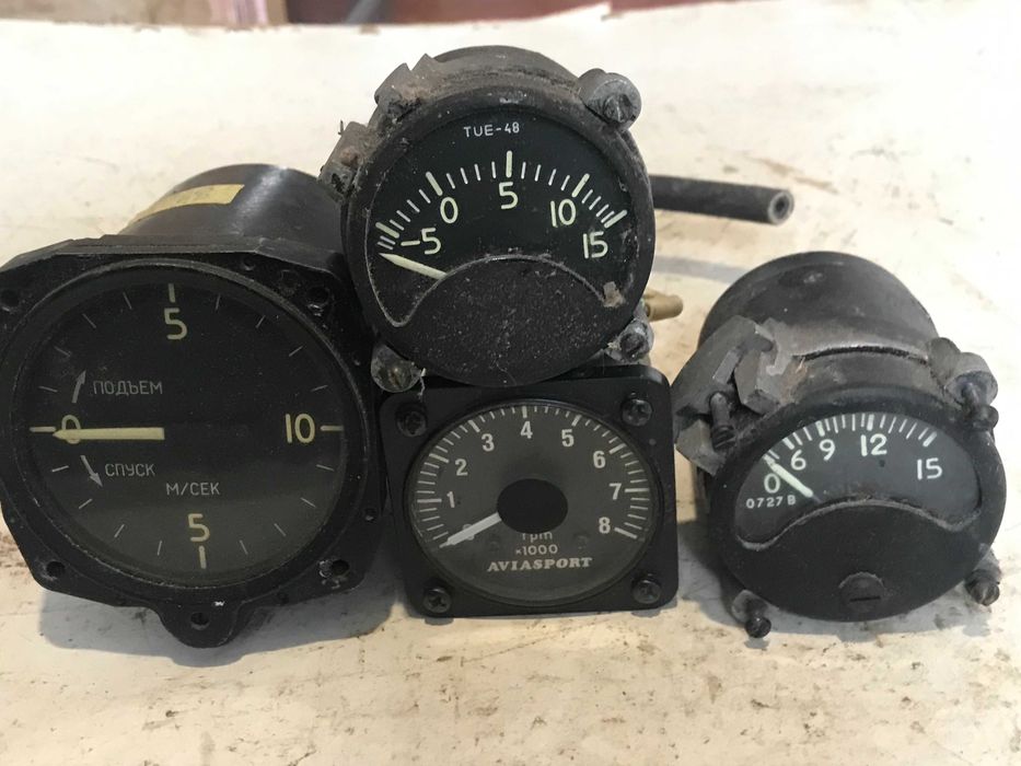 Приборы авиация разные