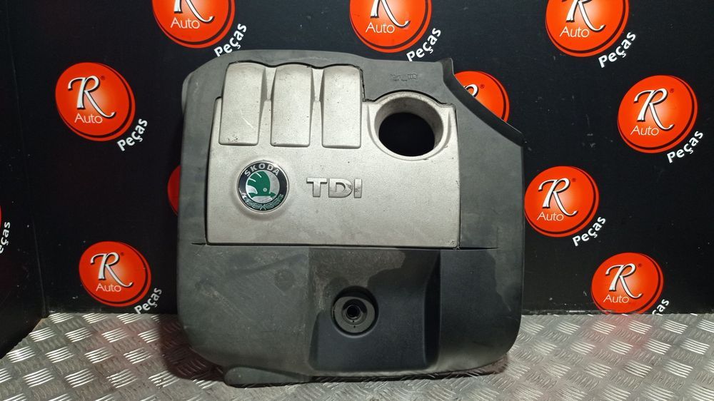 Tampa Do Motor Skoda Fabia I Combi (6Y5)