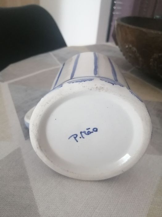Caneca pintada à mão