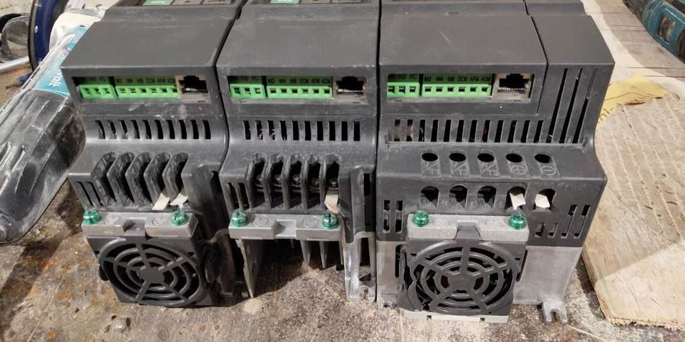 Перетворювачі частоти Delta