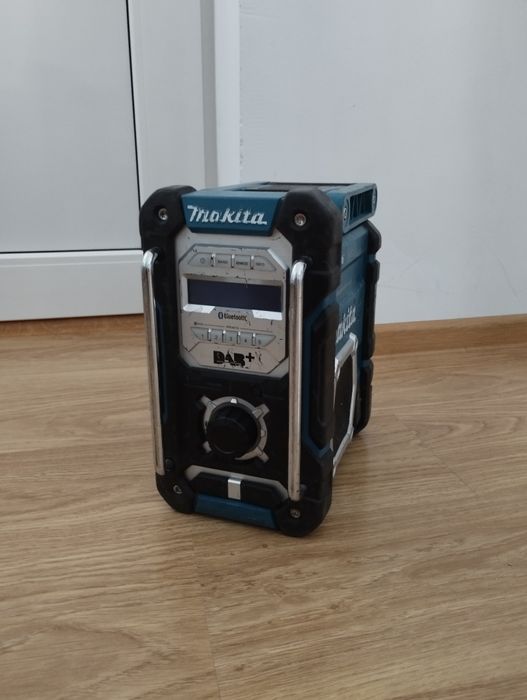 Makita DMR 112 bluetooth radio  budowlane