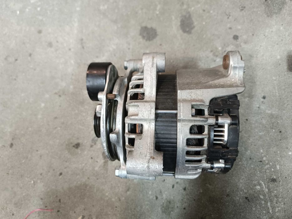 Генератор BMW F30 F34 G01 G02 G05 G11 G20 G30 мотор B46 B48 B58