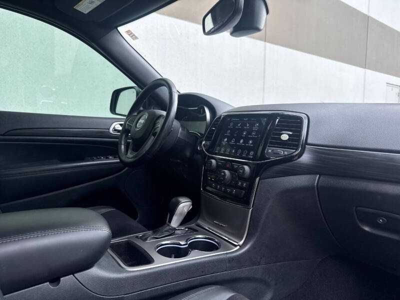 2020 Jeep Grand Cherokee Altitude