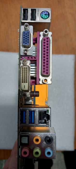 Комплект материнська плата 1155 , I5 3330 та пам'ять 4gb бв