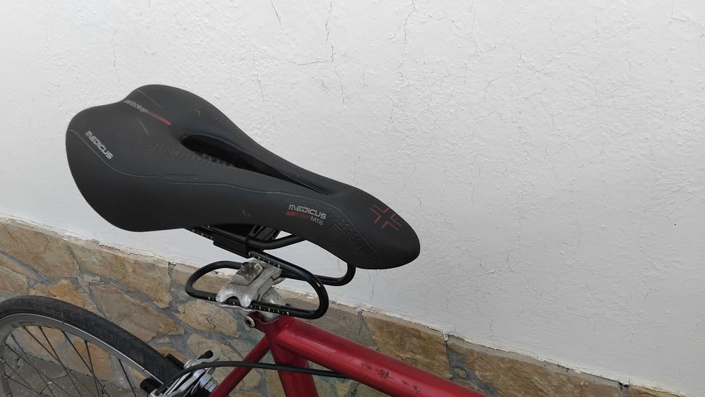 Bicicleta de estrada/cidade