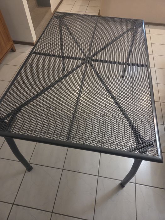 Stół ogrodowy metalow 140×90szary