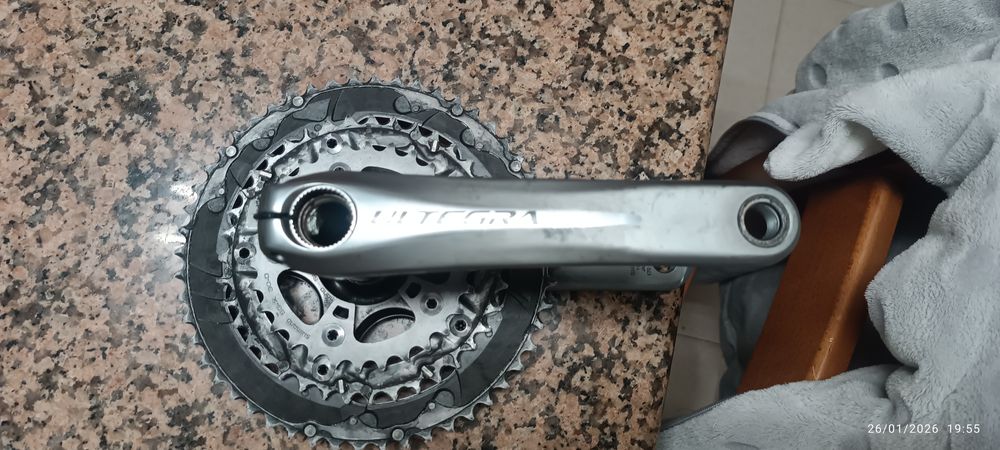 Pedaleira Shimano ultrega tripla