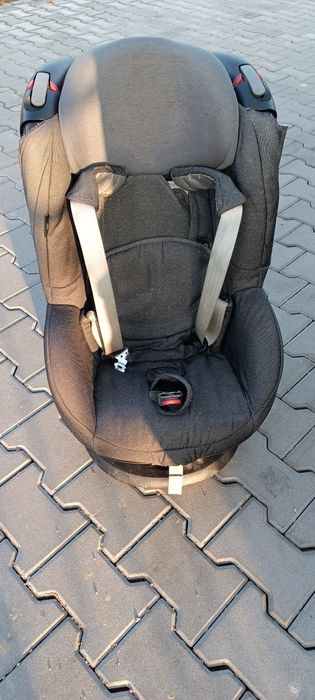 Bezwypadkowy fotelik samochodowy Maxi Cosi Tobi 9-18 kg