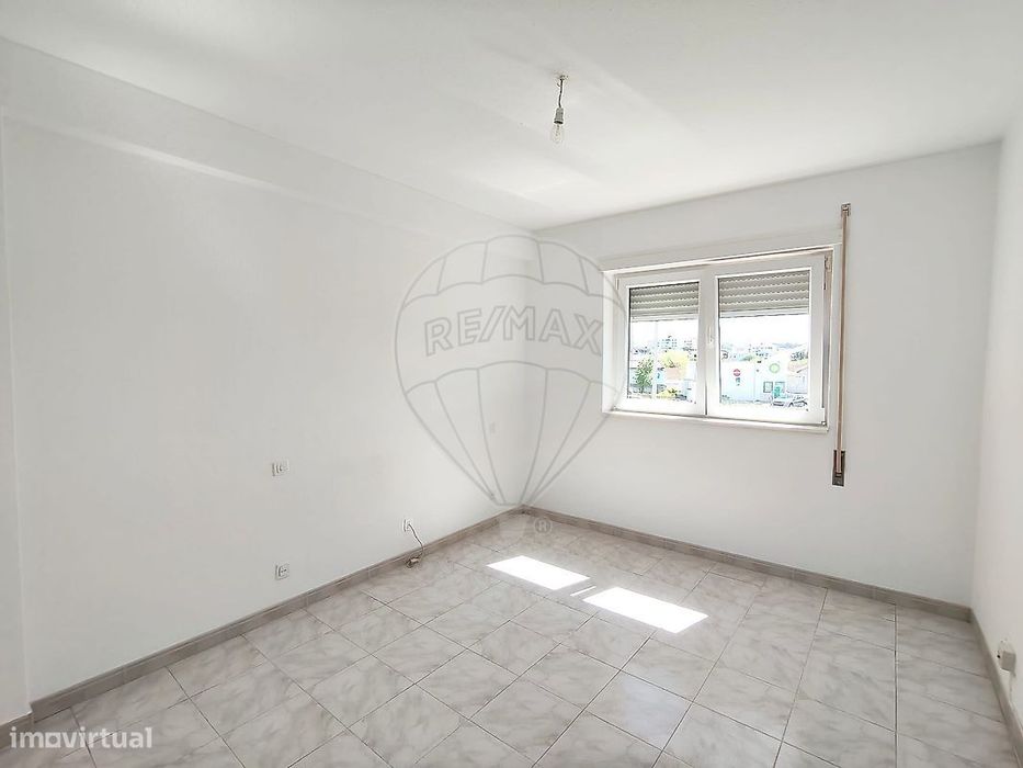 Apartamento T4 para venda