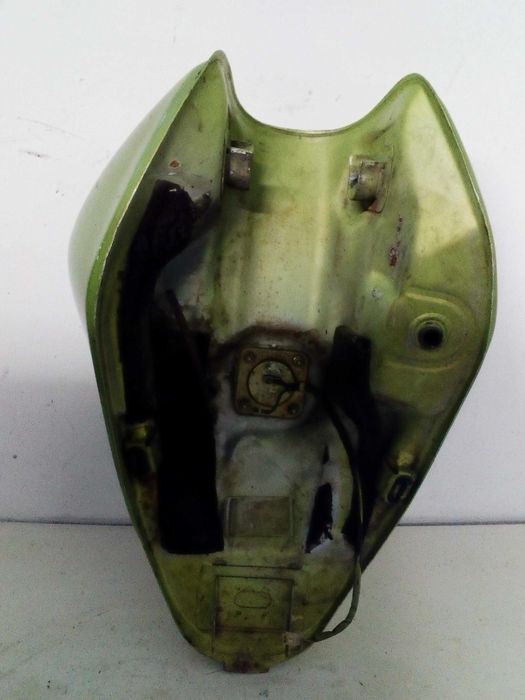Honda cb 600 hornet pc36 zbiornik paliwa , bak