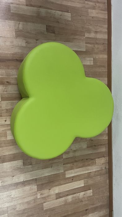 Pufa duza okragla potrojna limonka zielony