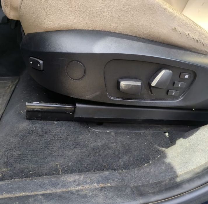 Bmw F25 X3 Fotele kanapy boczki skóra Europa