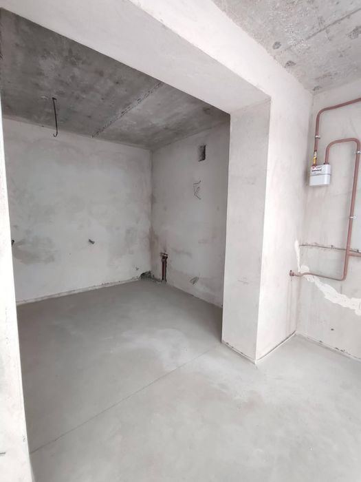 Квартира у новобудові з власним паркомісцем