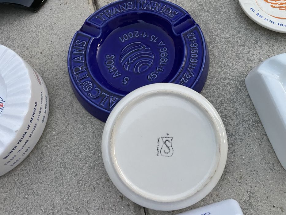 Cinzeiros com publicidade