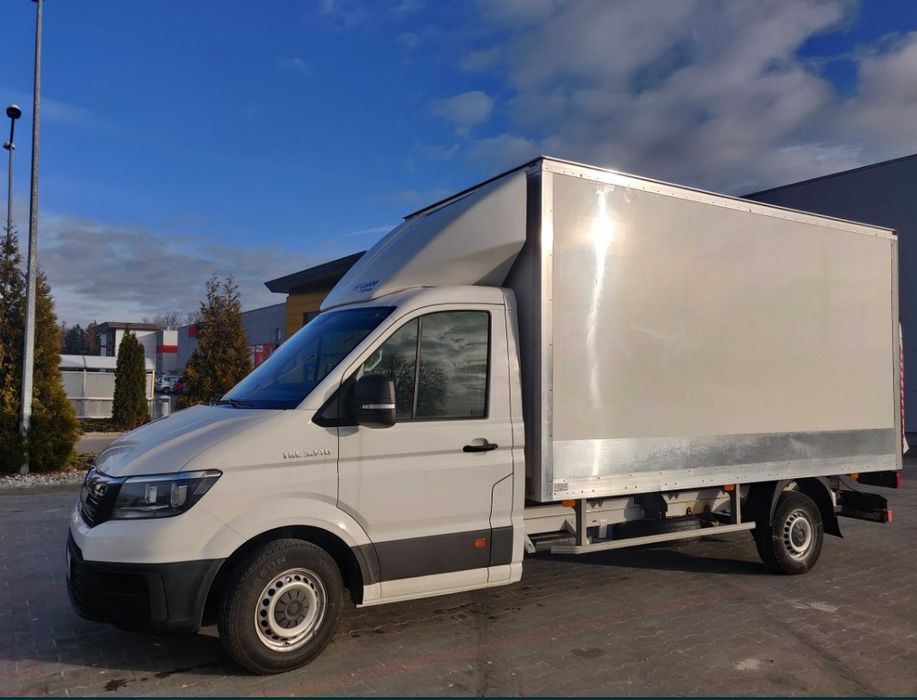 Transport Busem z Windą, przewóz mebli busem, solidnie, tanio!