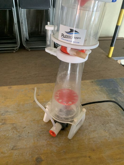 Vario material para agua salgada