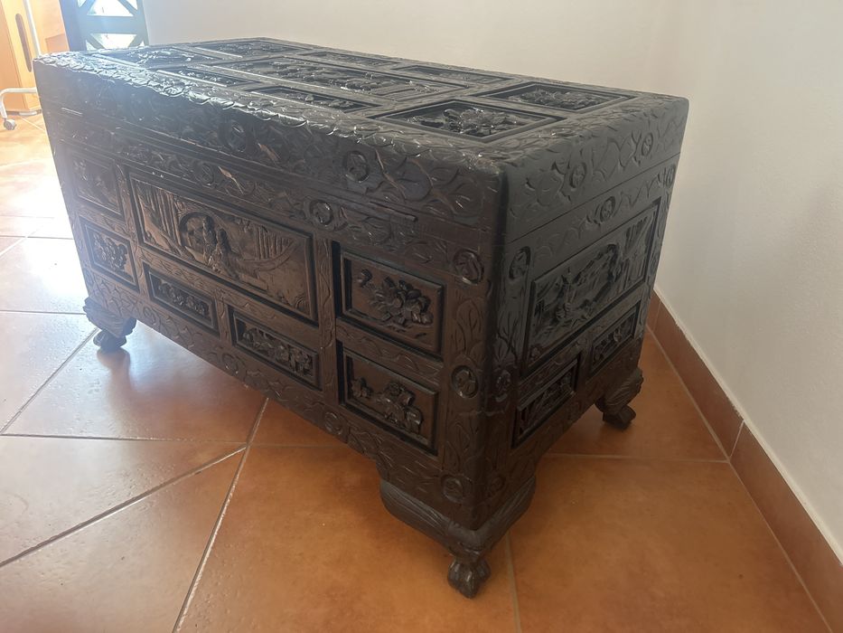 Bau em madeira - disponivel ate 15 Novembro