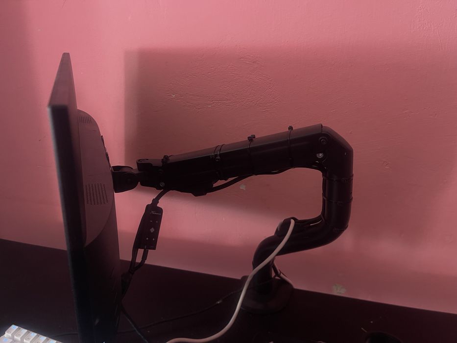Монітор MSI 100hz + кронштейн