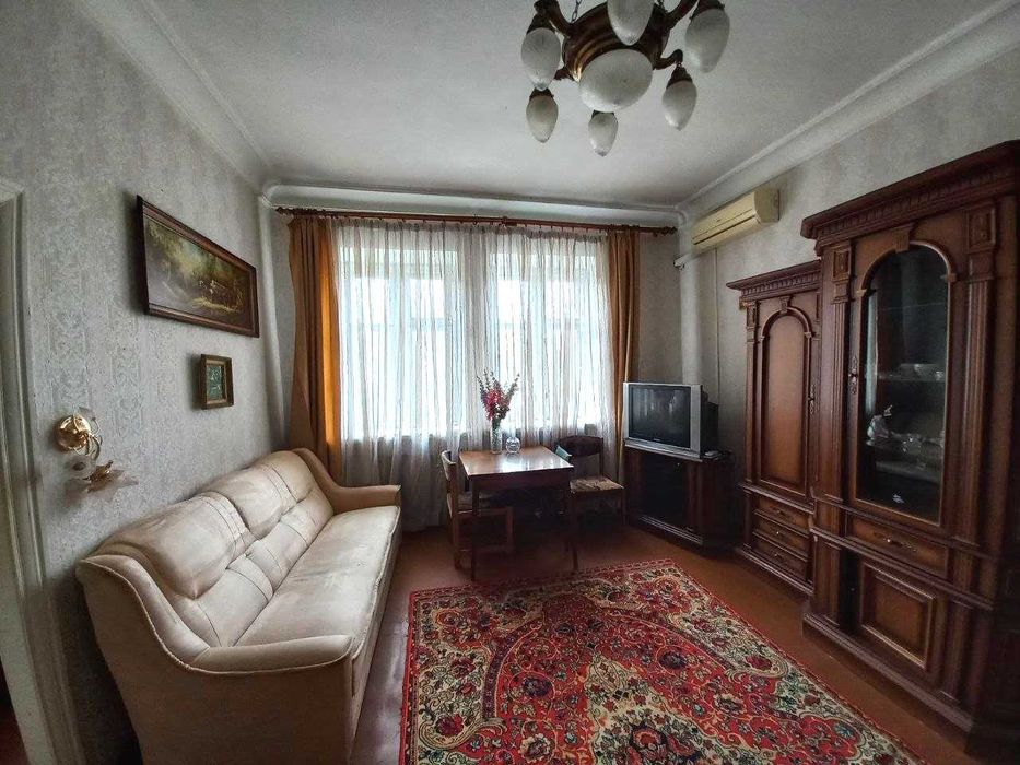 Здам 2 кімнатну квартиру в самому центрі міста