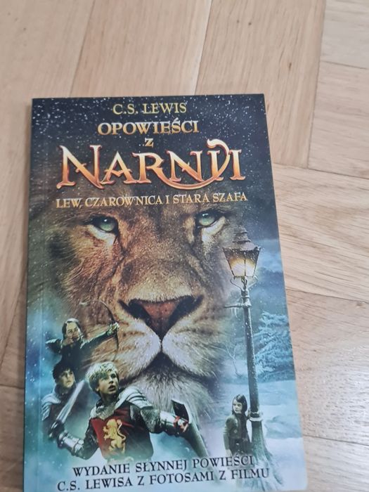 Książka " Opowieści z Narnii Lew czarownica i stara szafa"