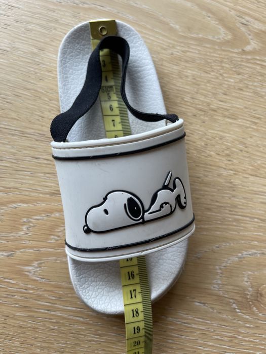 Klapki zara snoopy rozm 26