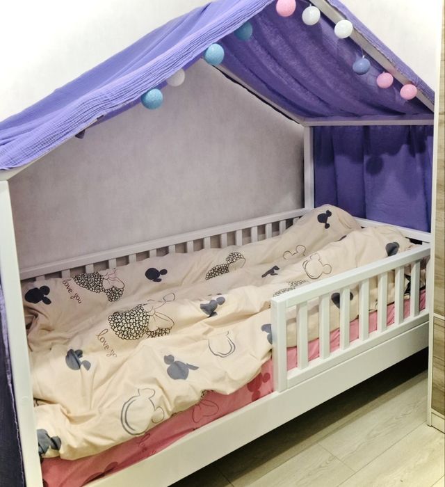 Ліжечко кровать меблі в дитячу монтессорі домік будинок чердак горище