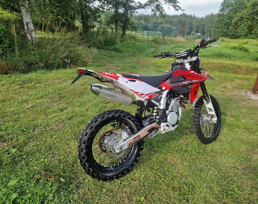 Husqvarna te 310 2011 zarejestrowana