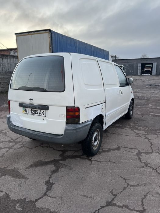 nissan vanette 2.3