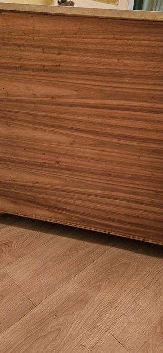 Móvel com pedra em mármore altura 80 cm largura 85 cm