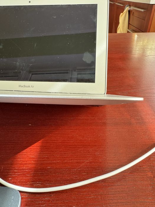 MacBook Air Model A1370