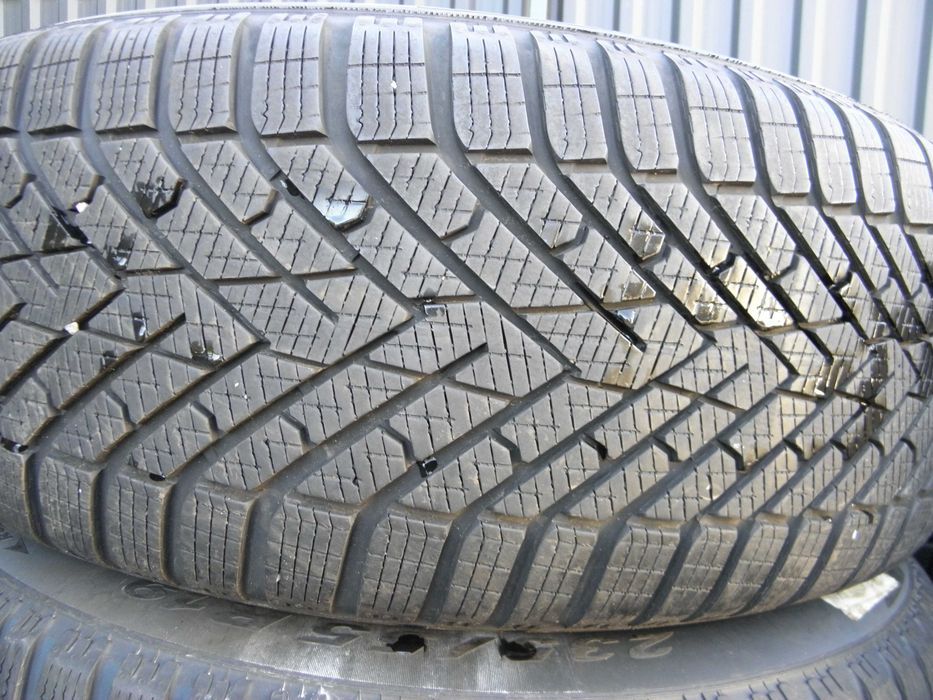 Koła zimowe 18 VOLVO XC60 235/60R18 Pirelli Scorpion Winter 5x108